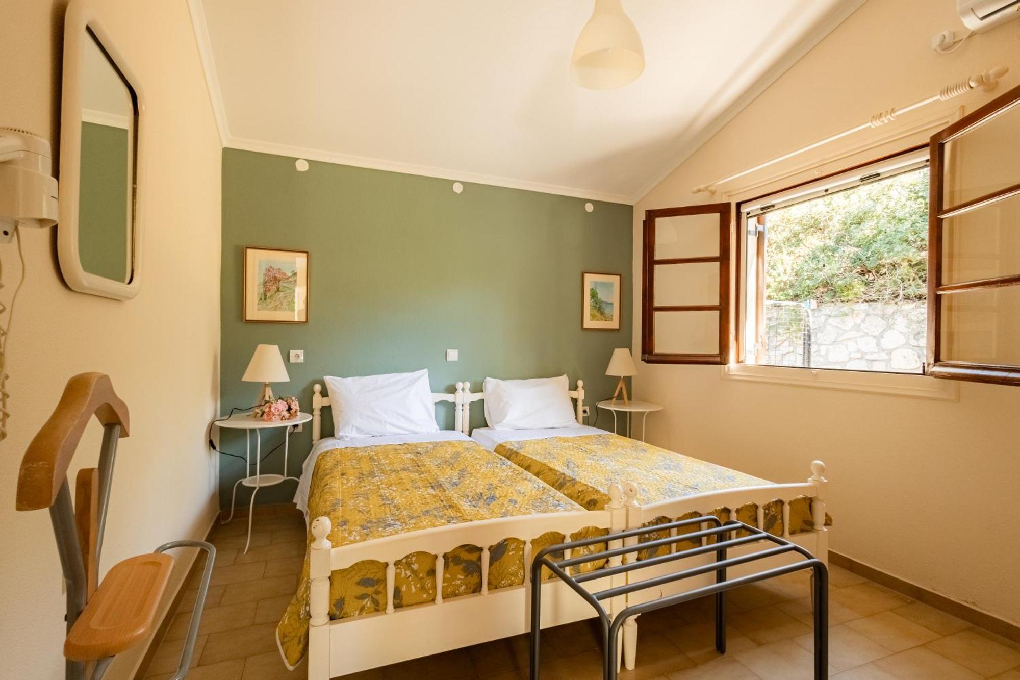 Villehardouin Farm Estate, Studios & Apartments, Minia, Kefalonia Argostoli  Exterior foto